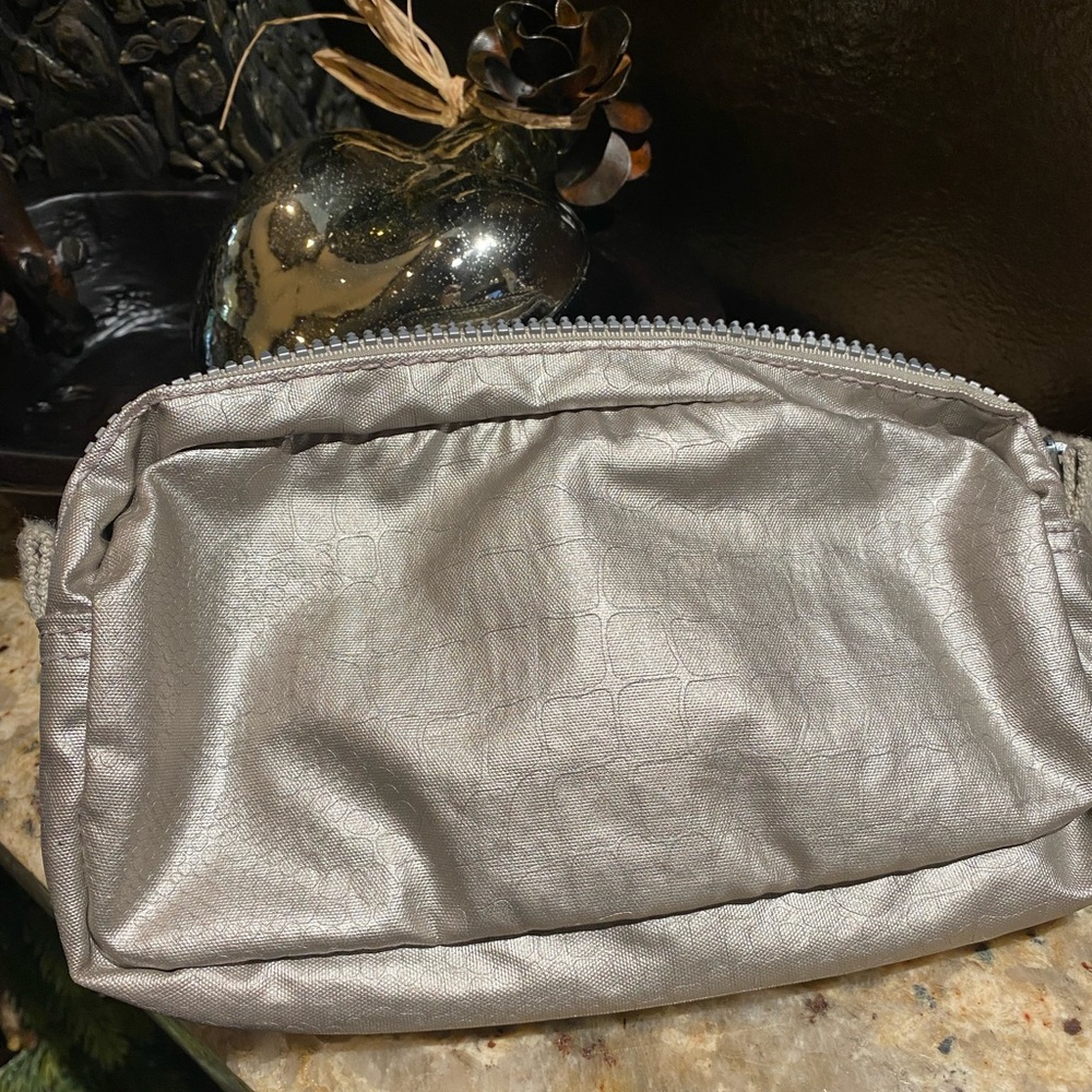 Kipling pencil pouch - Picture 4 of 11